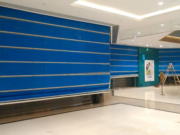 �۵��������������