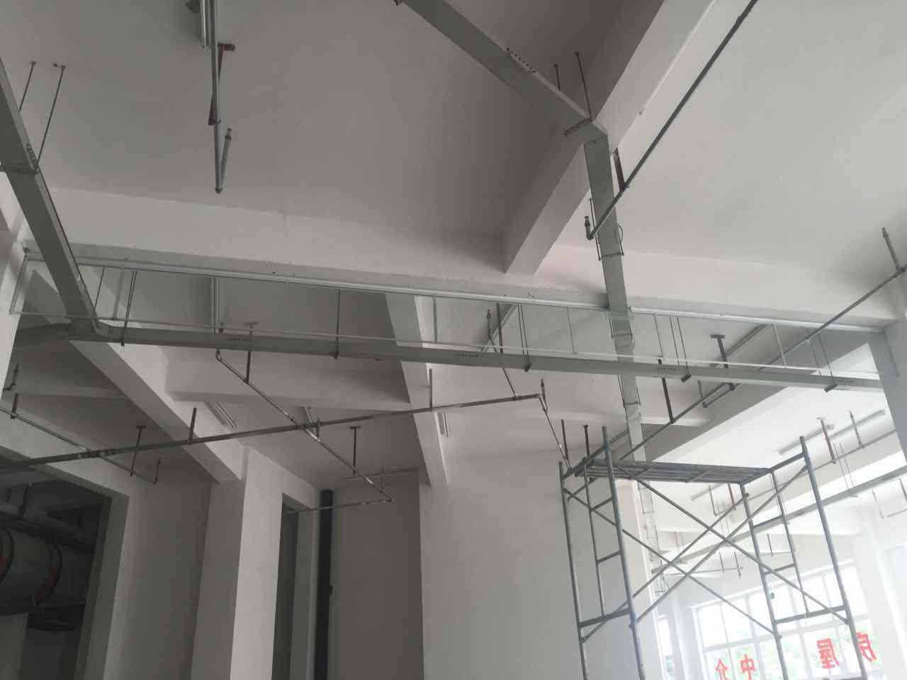 �������̴���